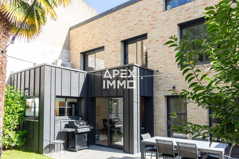 Maison d'architecte - 180 m² - 8 pièces