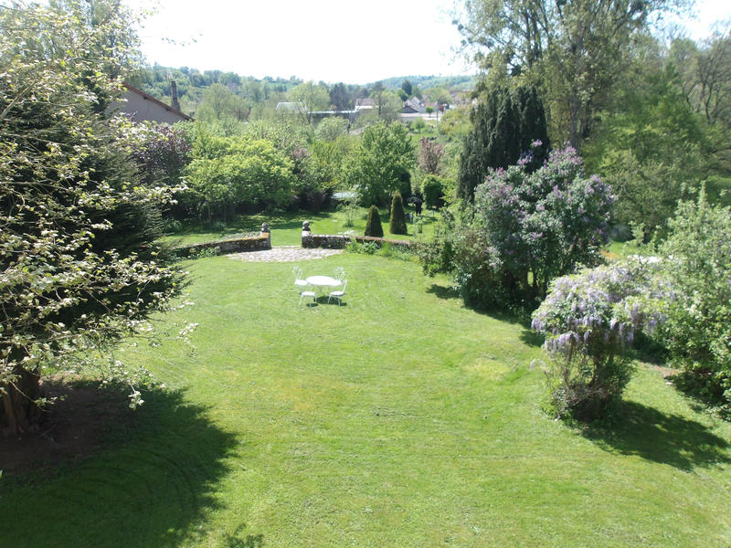 Maison - 215 m² - 9 pièces