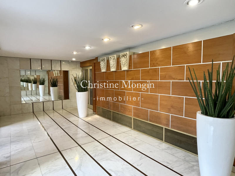 Appartement - 96 m² - 3 pièces