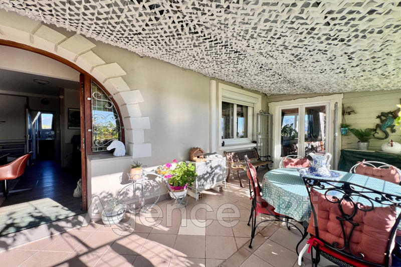 Villa - 175 m² - 7 pièces