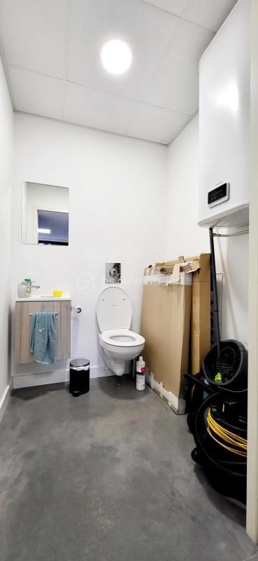 Local commercial - 47 m² - 1 pièce