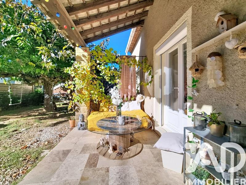 Maison - 107 m² - 5 pièces