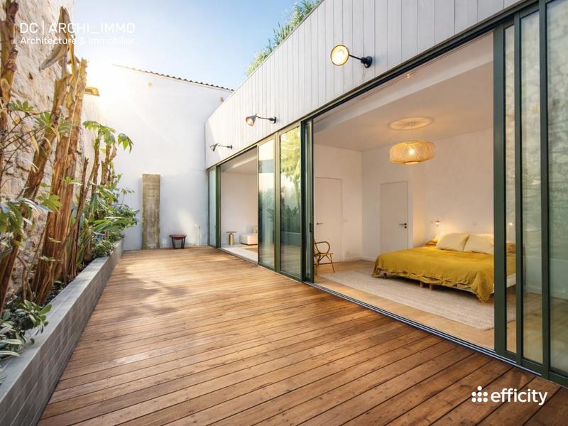 Appartement - 168 m² - 7 pièces