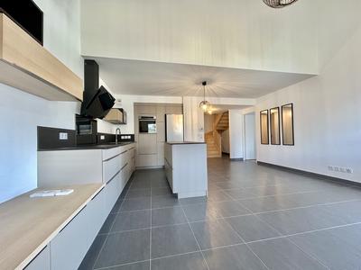 Appartement - 89 m² - 4 pièces