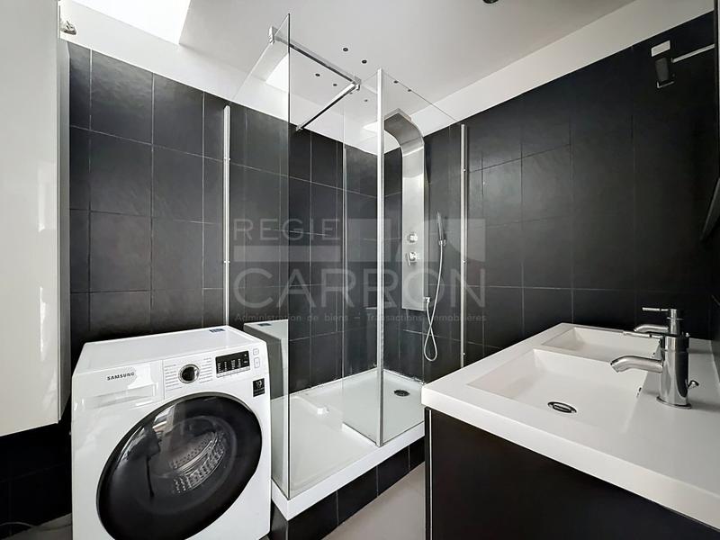 Appartement - 70 m² - 2 pièces