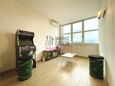 Appartement - 61 m² - 2 pièces