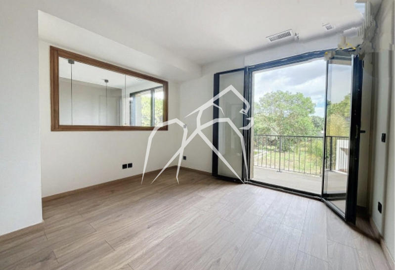 Maison contemporaine - 217 m² - 7 pièces