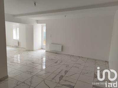 Maison - 180 m² - 5 pièces