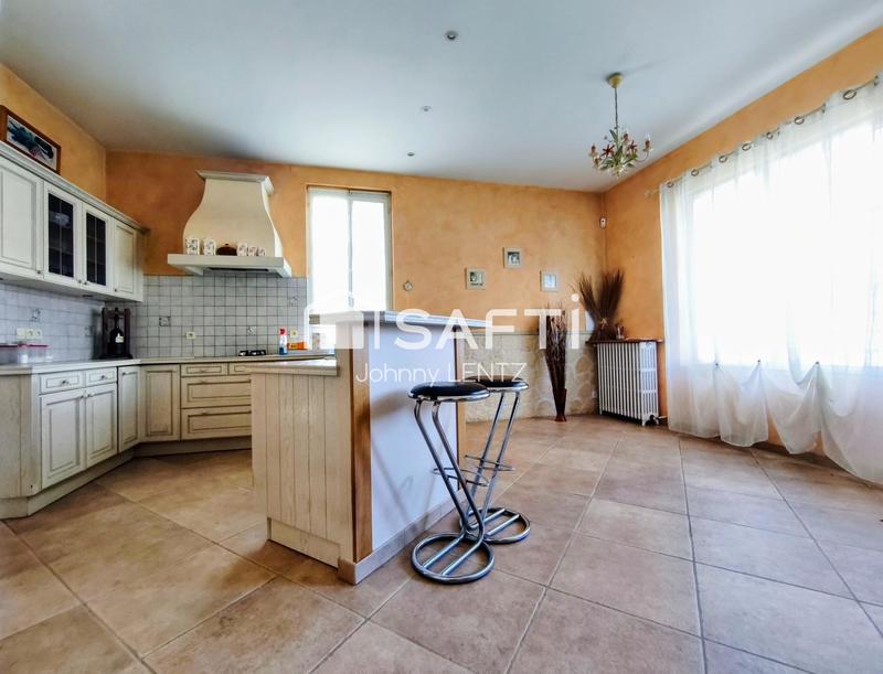 Maison - 156 m² - 6 pièces