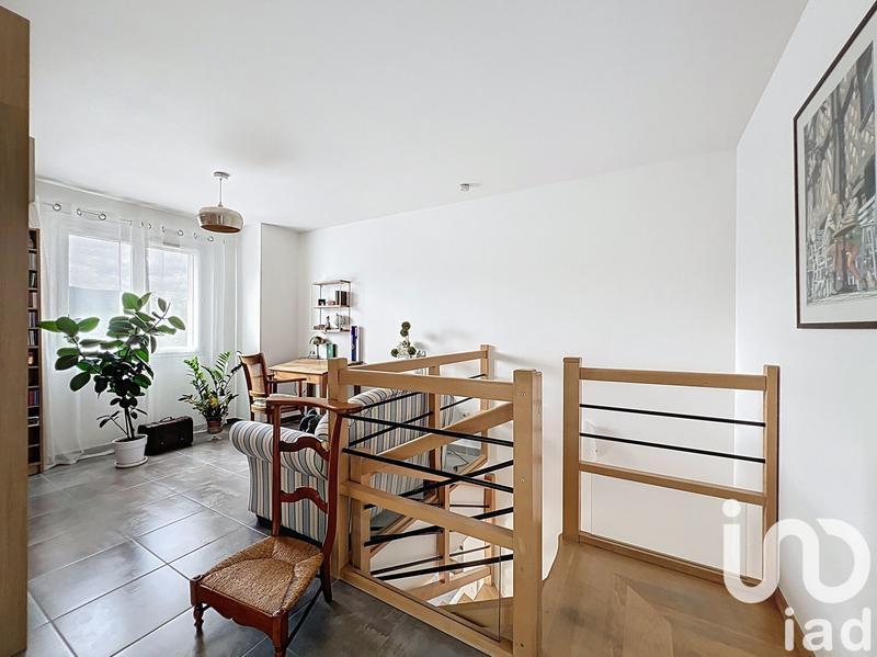 Maison - 136 m² - 6 pièces