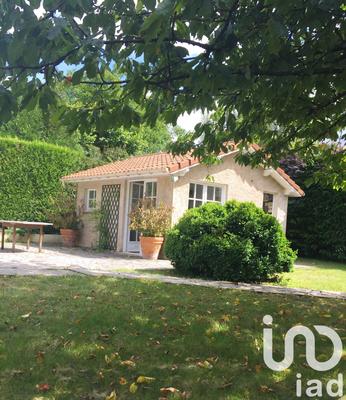 Maison de village - 362 m² - 10 pièces