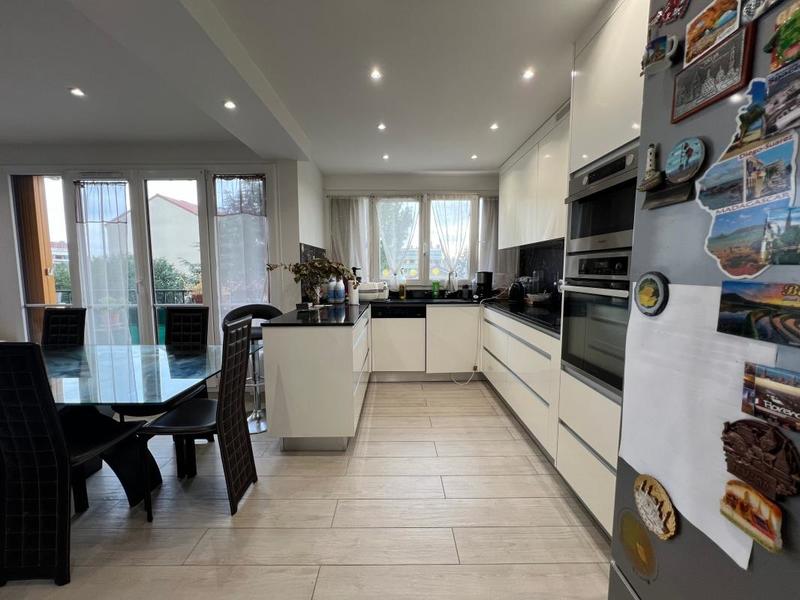 Appartement - 71 m² - 4 pièces