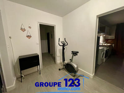 Appartement - 85 m² - 3 pièces