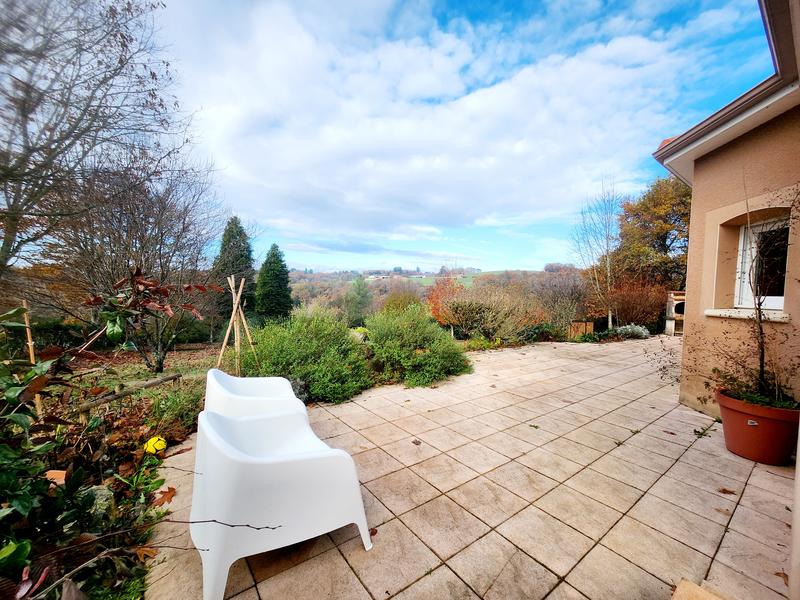 Maison - 127 m² - 6 pièces