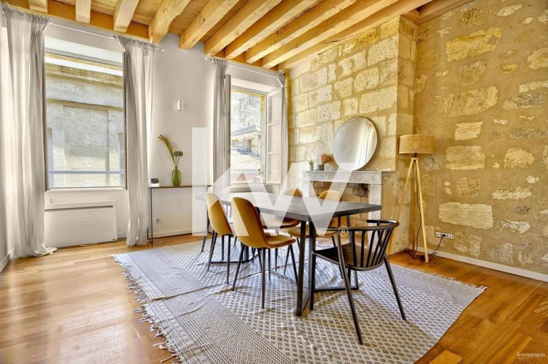 Duplex - 102 m² - 4 pièces