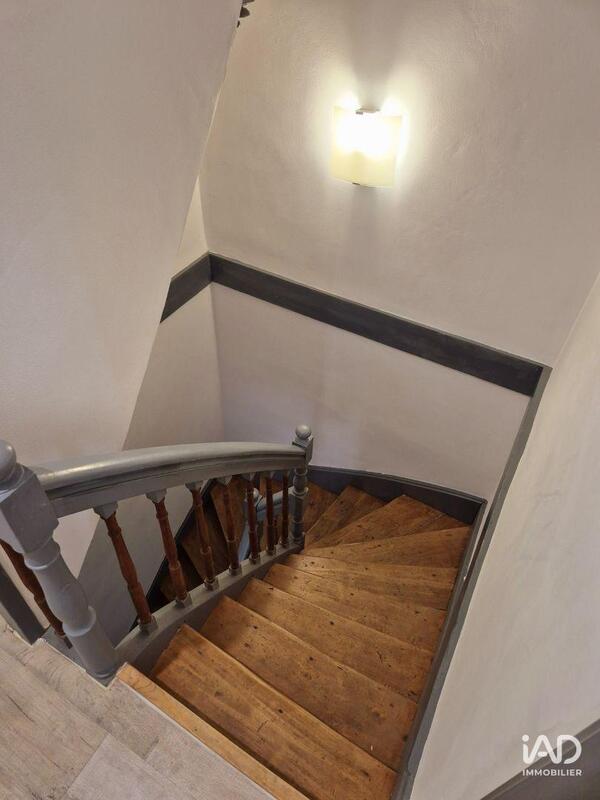 Maison - 122 m² - 4 pièces