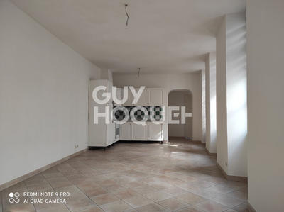 Immeuble - 222 m² - 9 pièces