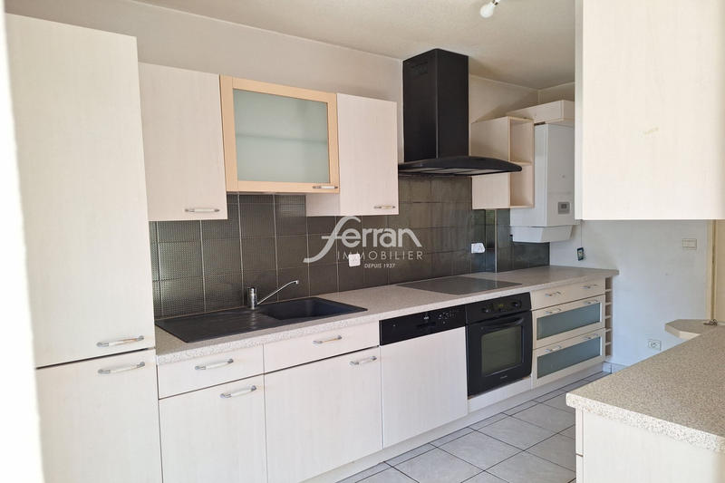 Appartement - 74 m² - 3 pièces