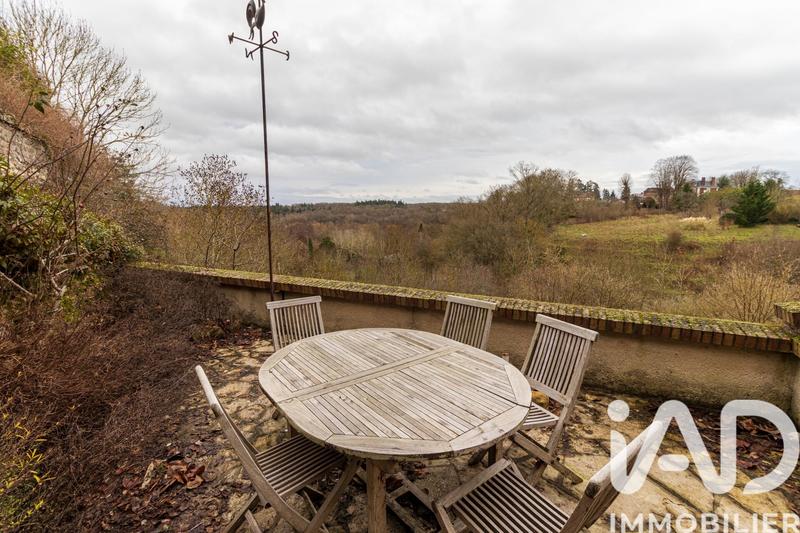 Maison - 184 m² - 10 pièces