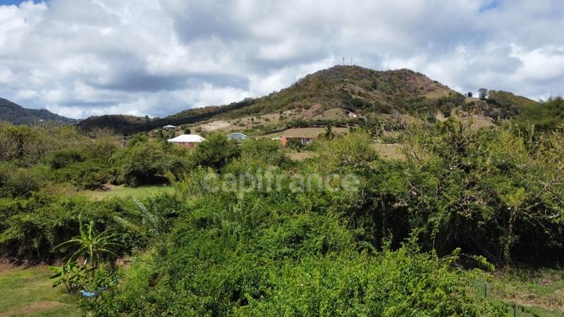 Terrain constructible - 722 m²