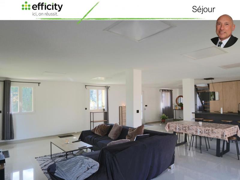 Maison - 155 m² - 5 pièces