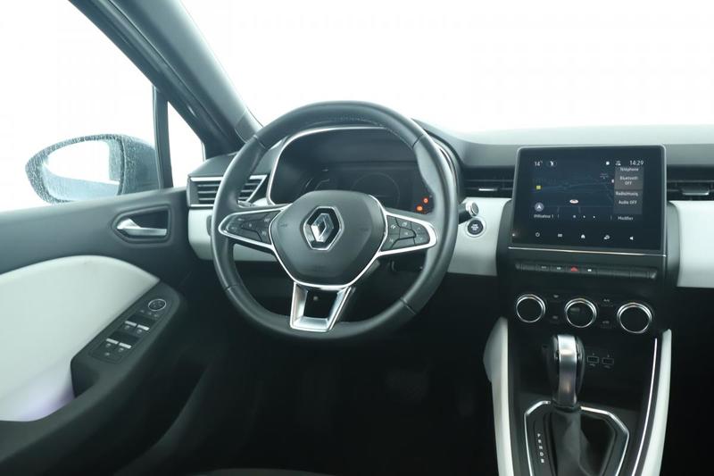 Renault Clio 1.6 E-Tech Intens 140