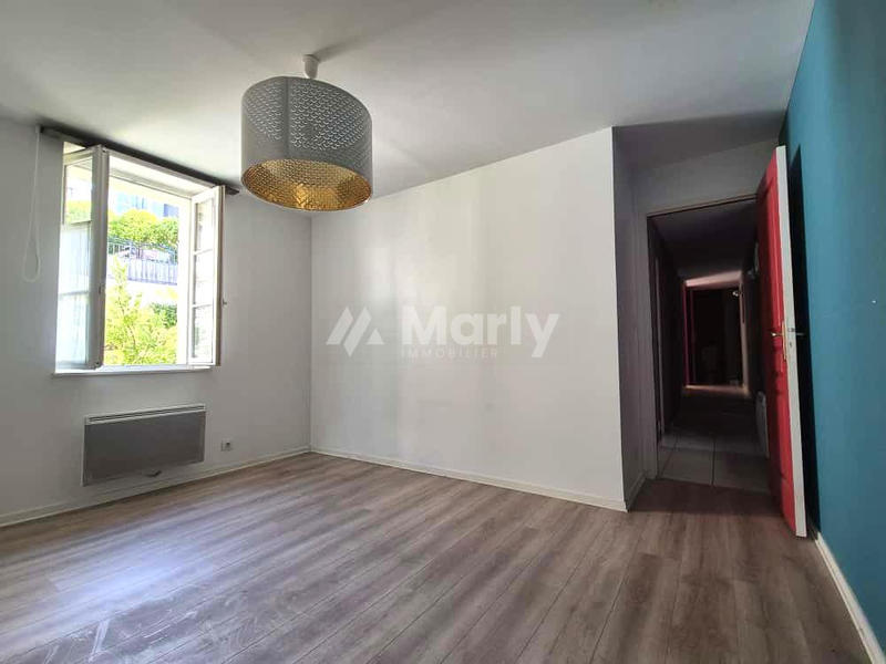 Appartement - 94 m² - 4 pièces