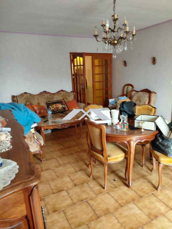 Maison - 104 m² - 4 pièces