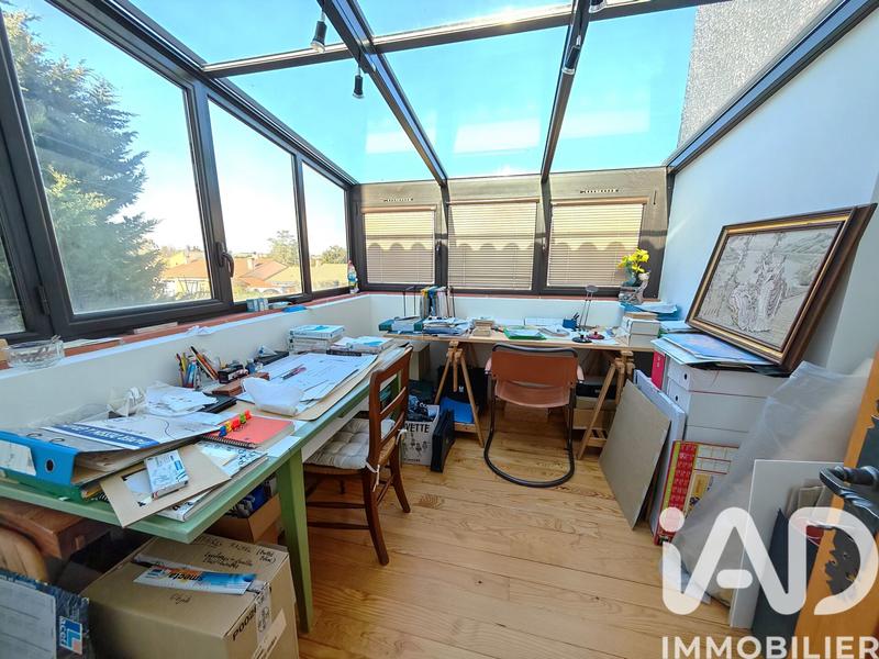 Maison - 212 m² - 5 pièces