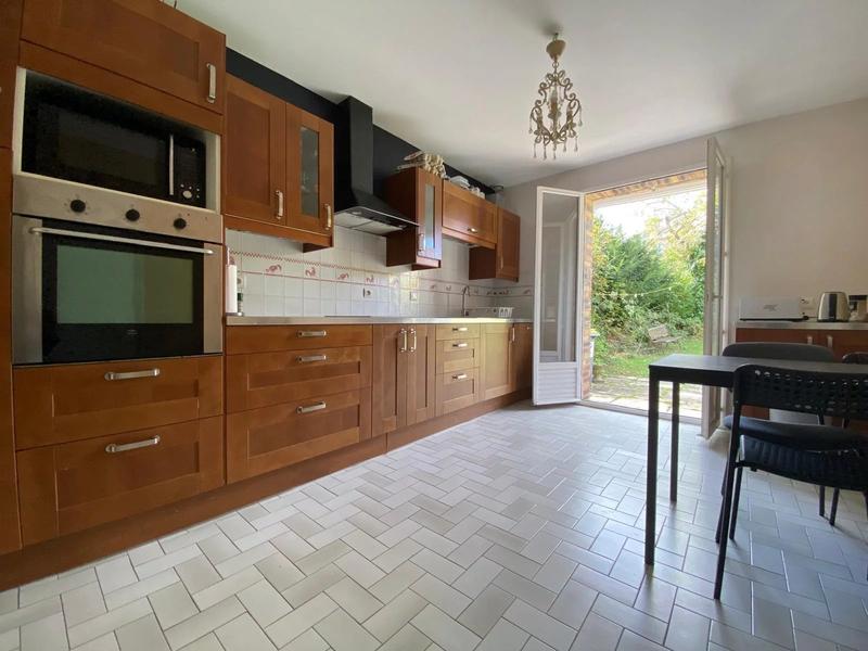 Maison - 147 m² - 5 pièces