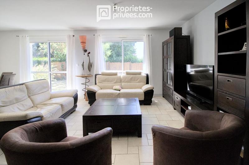 Maison - 146 m² - 8 pièces