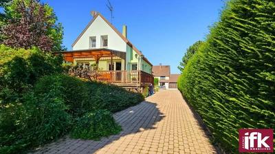 Maison - 145 m² - 6 pièces