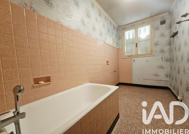 Maison - 609 m² - 14 pièces