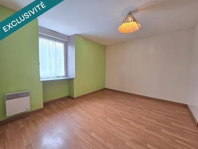 Maison - 101 m² - 7 pièces