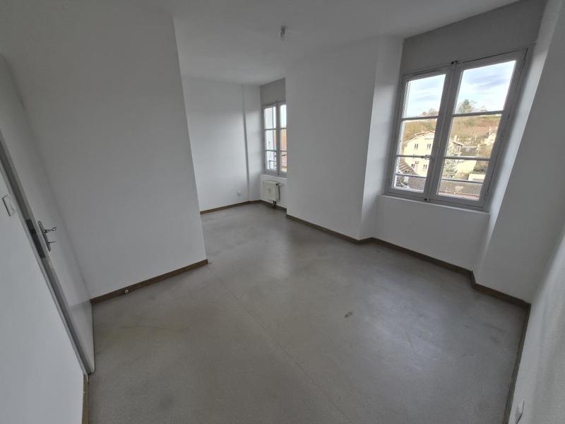 Appartement - 105 m² - 5 pièces