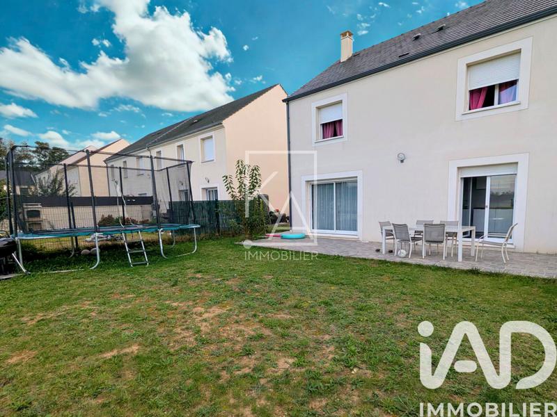 Maison - 122 m² - 4 pièces