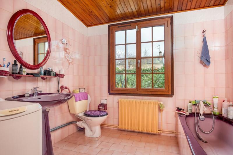 Maison - 85 m² - 4 pièces