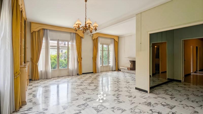 Appartement - 122 m² - 4 pièces