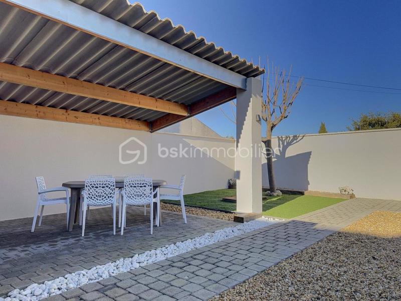 Maison - 87 m² - 4 pièces