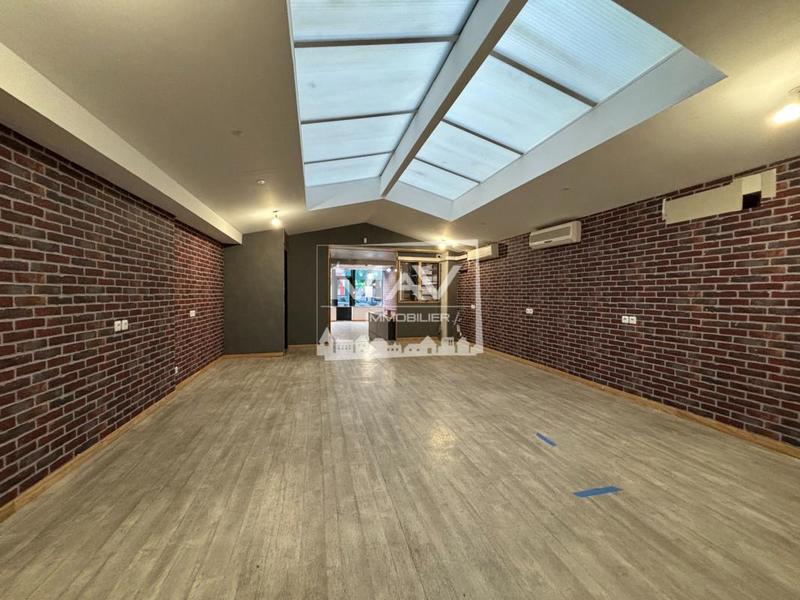 Local commercial - 117 m²