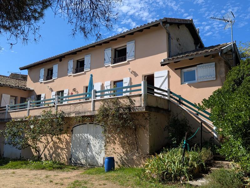 Maison - 161 m² - 6 pièces