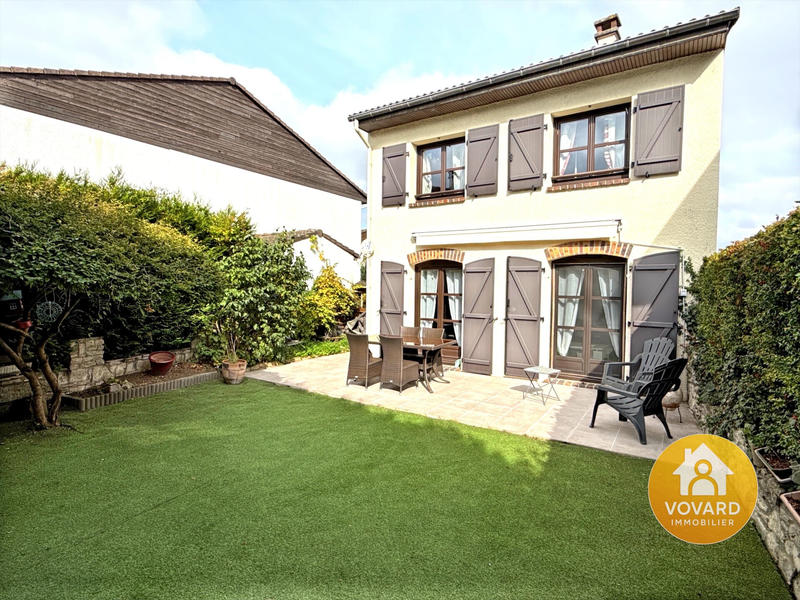 Maison - 105 m² - 6 pièces