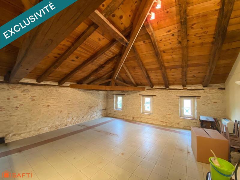 Maison - 300 m² - 8 pièces