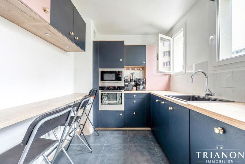 Appartement - 85 m² - 4 pièces