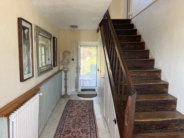 Maison - 213 m² - 8 pièces