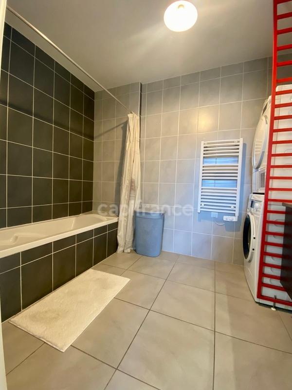 Appartement - 97 m² - 4 pièces