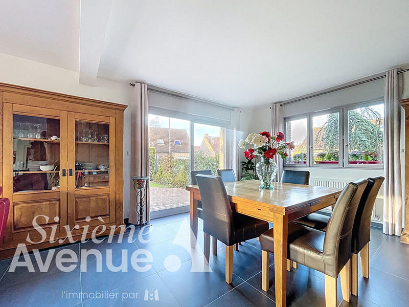 Maison - 150 m² - 5 pièces