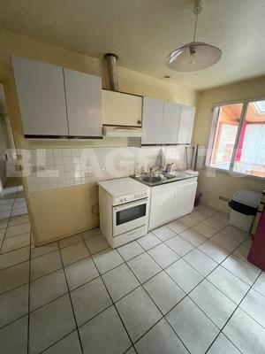 Maison - 172 m² - 9 pièces