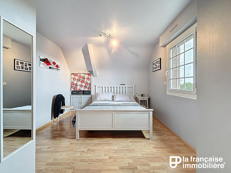 Maison - 168 m² - 6 pièces