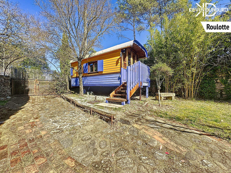 Maison - 488 m² - 19 pièces